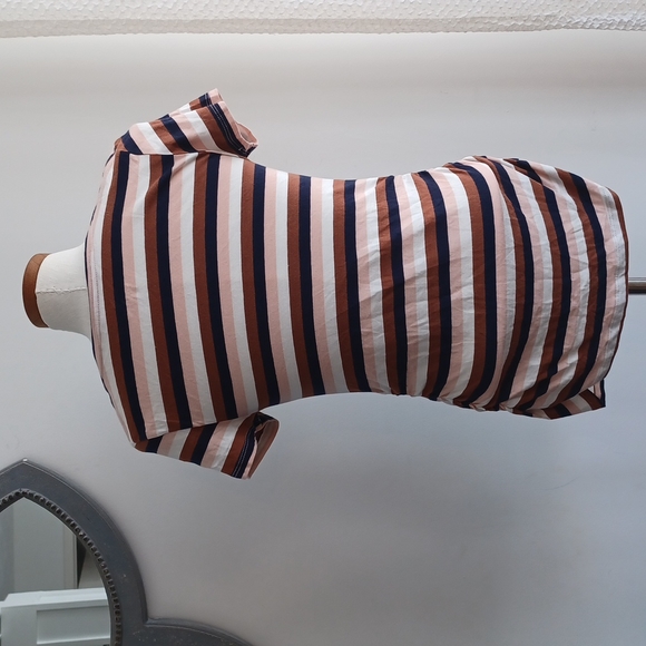 Isabel Maternity Striped Womens Top with Cinched Sides - Picture 6 of 8